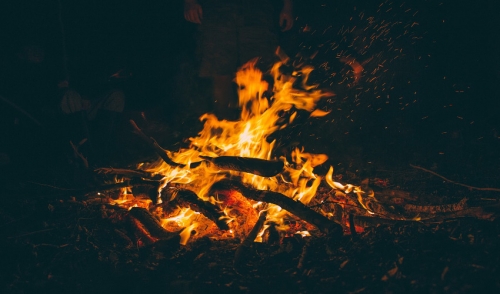 How to: Start a Campfire