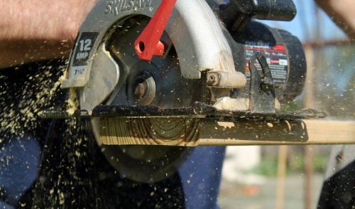  Four Tips For Buying A Circular Saw