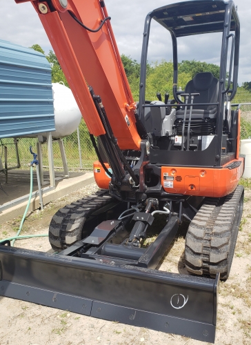 KX040-4 MINI EXCAVATOR
