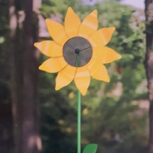 Sunflower Dual Spinner - 8ft. 