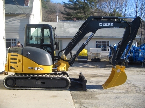 Excavator With Thumb