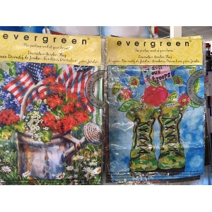 Evergreen & Custom Decor Flags 
