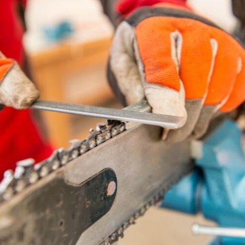 Chain Saw & Mower Blade Sharpening