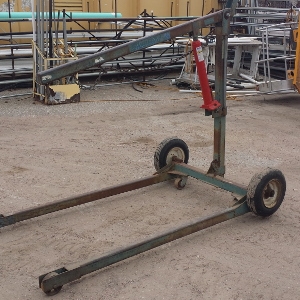 Towable Engine Hoist