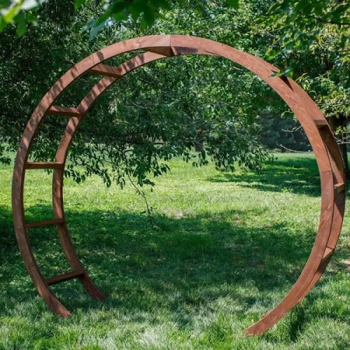 Round Wooden Arch