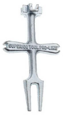 Pop-Up Plug Wrench