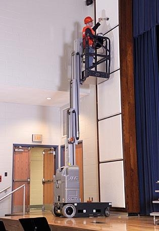 JLG Driveable 15' Vertical Mast Lifts