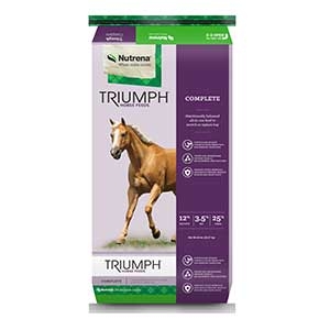 Nutrena® Triumph® Complete Horse Feed