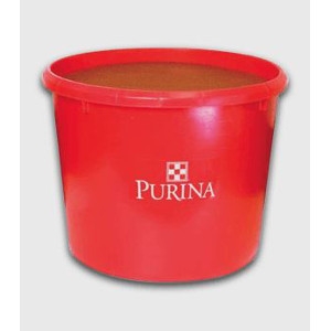 Purina Wind and Rain Mineral Tub