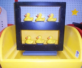 Huffer Mfg. Duck Toss game