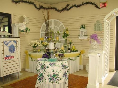 Centerpiece Displays