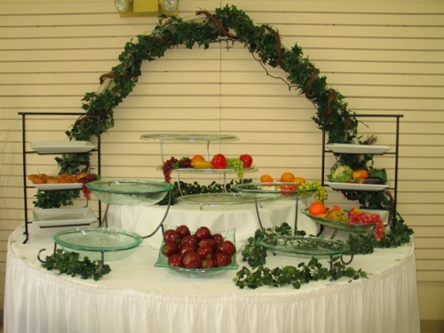 Buffet Serving Pieces