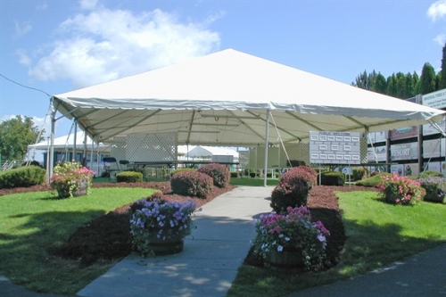40 x 140 Pole Tent