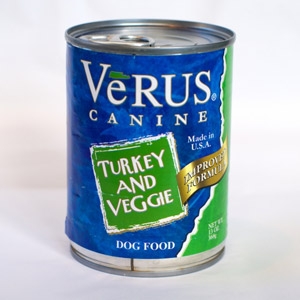VéRUS™ Turkey and Veggie Formula Canned Dog Food