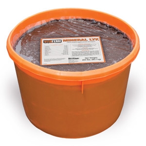 VitaFerm® Mineral Lyk Tub for Cattle