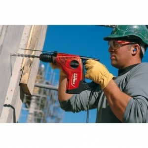 Hilti Rotary Hammer TE 7-C 120V Case