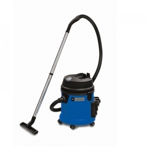 Recover™ 7 Wet/Dry Vac, 7 gal. (27 ltr.) with Hose and Tool Kit