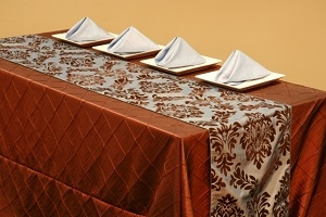 We Rent Linens, Table Runners