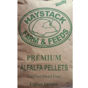 Hay Stack Alfalfa Pellets Horse Feed