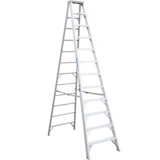 12' Aluminum Step Ladder