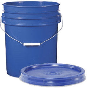 5 Gallon Water Bucket with Lid