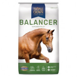 Triple Crown® 30% Ration Balancer Horse Feed