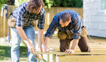 Essential Tips for Contractors Working on Decking Projects