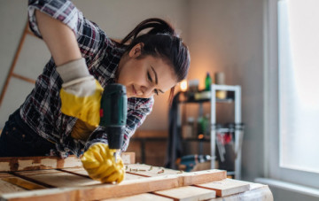 Hand & Power Tools