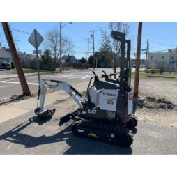 Bobcat E10 Compact Excavator