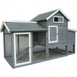 Chicken Coop - Rustic Ranch / Shingle Roof
