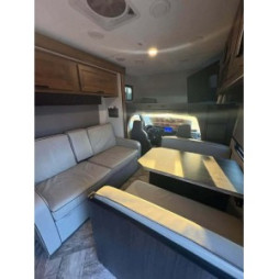 (2X) 2021 FOREST RIVER SUNSEEKER RV'S AVAILABLE TO RENT